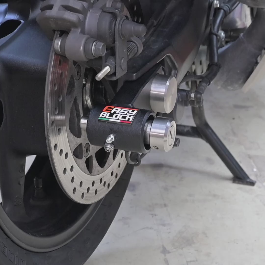 TMAX 560